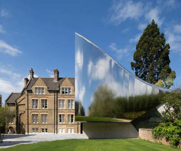 Zaha Hadid Investcorp Building, Middle East Centre of St Antony’s College, Oxford University 
