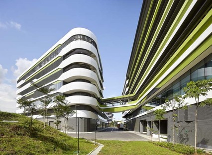 Architecture for education: university campuses - the best of the week  
