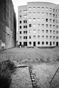 Corner, Block, Neighbourhood, Cities Álvaro Siza in Berlin and The Hague exhibition at the CCA 
