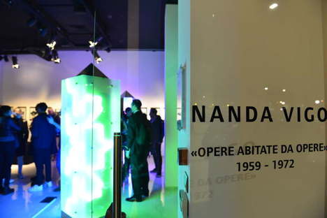 Nanda Vigo exhibition Opere abitate da opere at SpazioFMG
