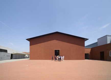 Herzog & De Meuron inaugurate the Vitra Design Museum Schaudepot 
