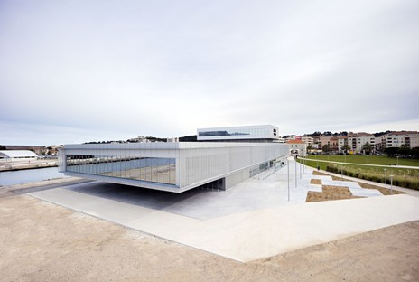 In France architecture is entering the classroom 
