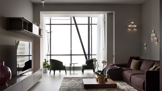 Apartment 15/140 by Azovskiy and Pahomova Architects
