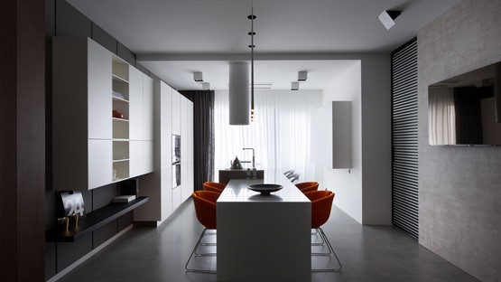 Apartment 15/140 by Azovskiy and Pahomova Architects

