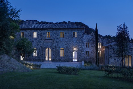 House in Montalcino by Pignattai, Vossaert and Groppi
