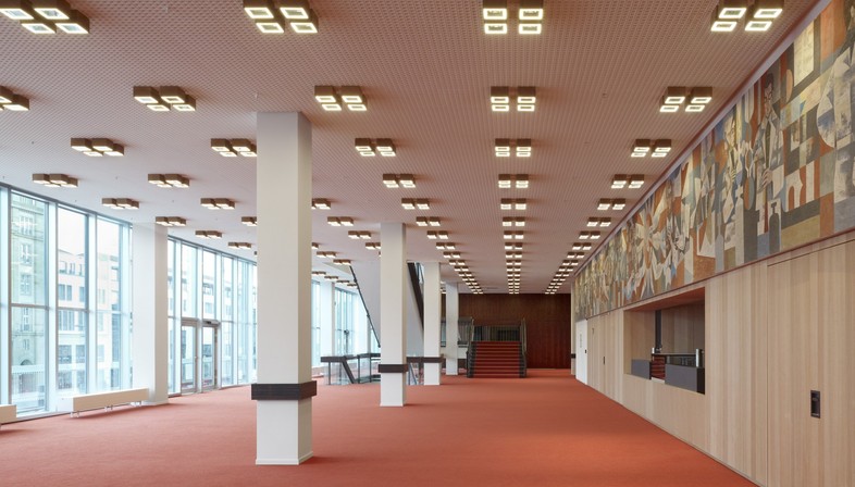 Gmp Concert hall Kulturpalast Dresden
