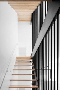 Somerville House by Naturehumaine

