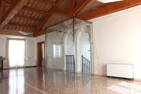 High comfort conservative renovation in a historic villa
