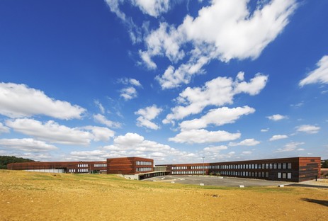 Kardham Cardete Huet Architecture Nelson Mandela Secondary School in Pibrac
