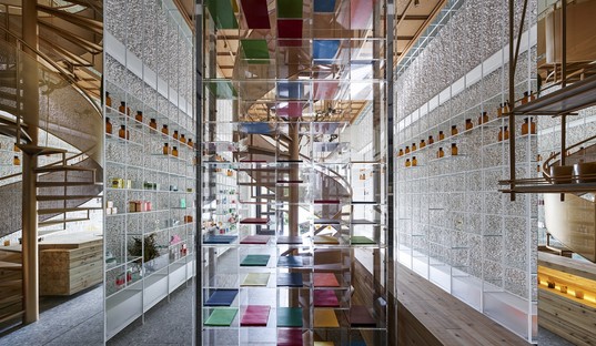 Molecure Pharmacy by Waterfrom Design
