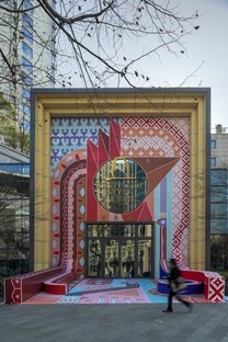 A rooster for Chinese New Year by 100architects
