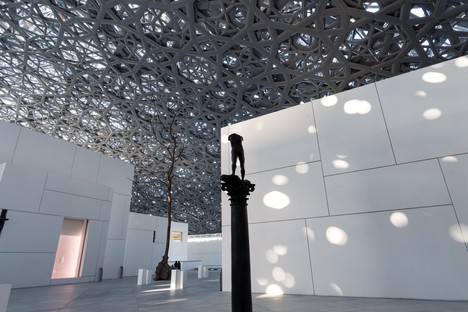 Jean Nouvel Louvre Abu Dhabi the museum and the sea 
