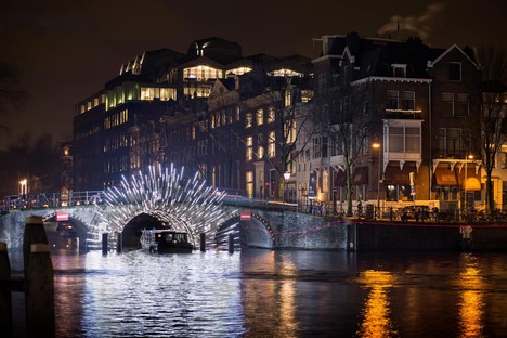 Architecture and light in London and Amsterdam nights
