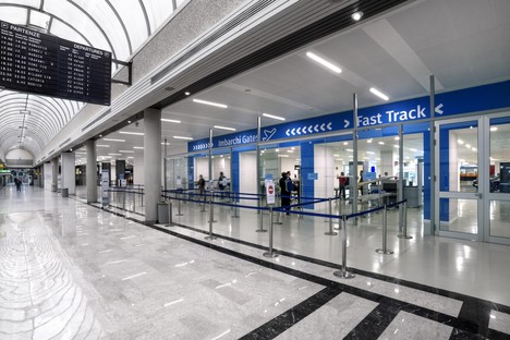 FUD Lombardini22 Physical Branding pedestrian walkway and entrance for Trieste Airport
