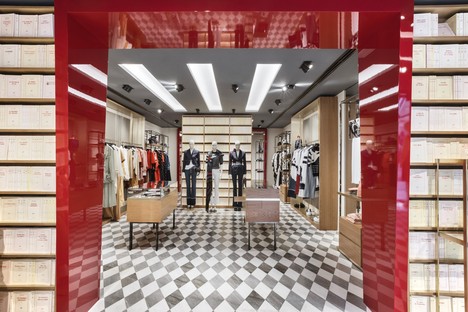 Vudafieri-Saverino Partners, architecture and fashion boutiques in Madrid and Brussels