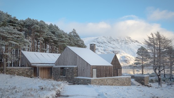 Haysom Ward Miller Architects’ Lochside House named RIBA house of the year
