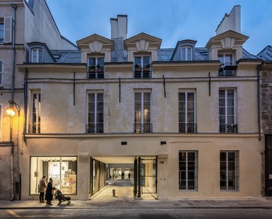 Lobjoy-Bouvier-Boisseau Architecture a building for two foundations in Paris 
