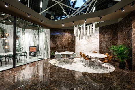 The latest slabs and stands by Iris Ceramica Group at CERSAIE 2019 
