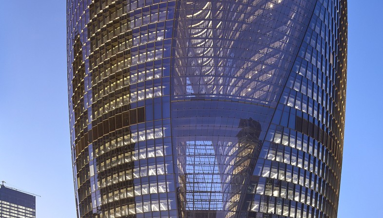Zaha Hadid Architects complete Leeza SOHO in Beijing 

