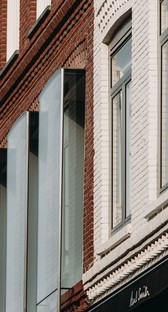 UNStudio The Looking Glass façade architecture for fashion in Amsterdam
