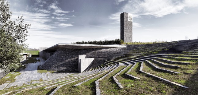 EAA Emre Arolat Architecture Sancaklar Mosque in Istanbul, the essence of a place of worship 
