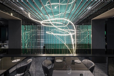 Maurizio Lai - Light installations and geometries for a restaurant project
