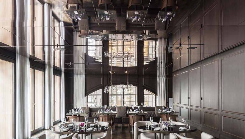 Lissoni Casal Ribeiro interior design of the Hotel Café Royal in London

