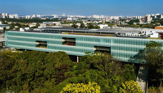 Dal Pian Arquitetos Natura Headquarters, São Paolo