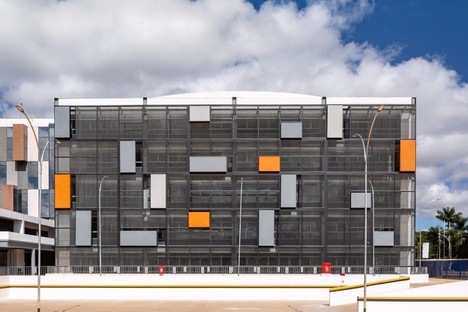 Kruchin Arquitetura designs new building and parking-lot at the UDF University Centre in Brasília (Brazil)
