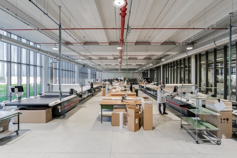 Frigerio Design Group new Zamasport Headquarters in Novara
