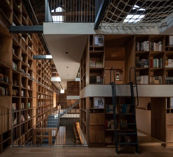 Capsule Hostel and Bookstore named World Interior of the Year 2021 
