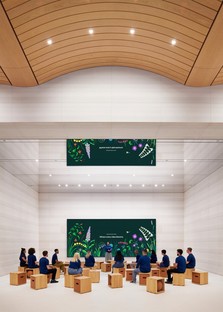 Foster + Partners new Apple store in London

