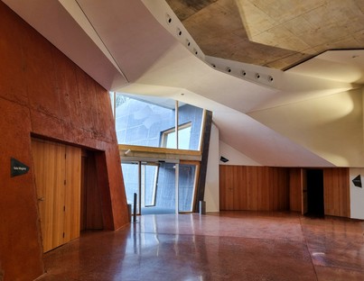 BCQ arquitectura barcelona + Anna Codina: Espai Cràter Volcanoes Museum in Olot