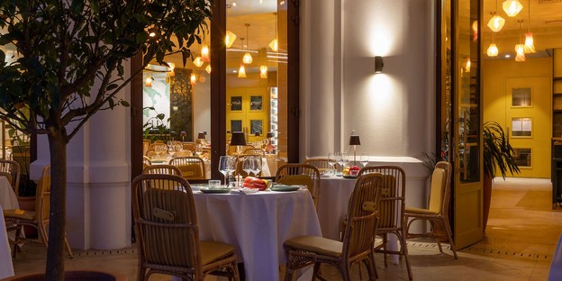 Vudafieri - Saverino Partners Interior design for haute cuisine
