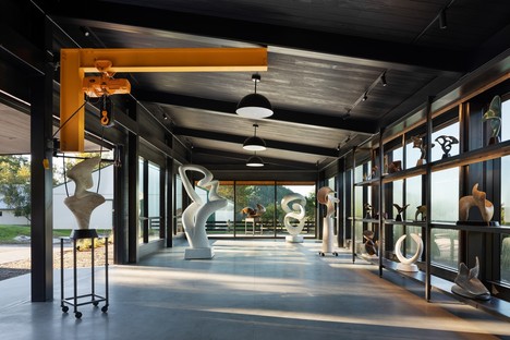 Birdseye designs an artist's studio where art, architecture and landscape blend harmoniously
