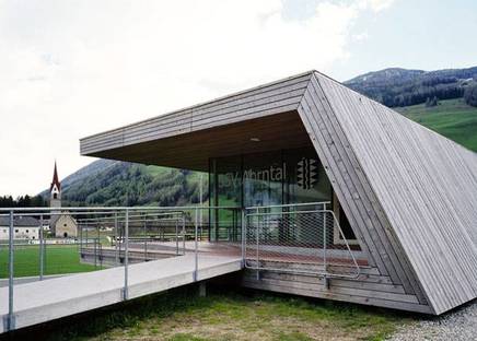 San Martino Sports Centre, design by Stifter   Bachmann
