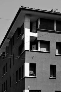 Vico Magistretti building in Via San Marco
