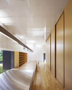 Patkau Architects: Linear House
