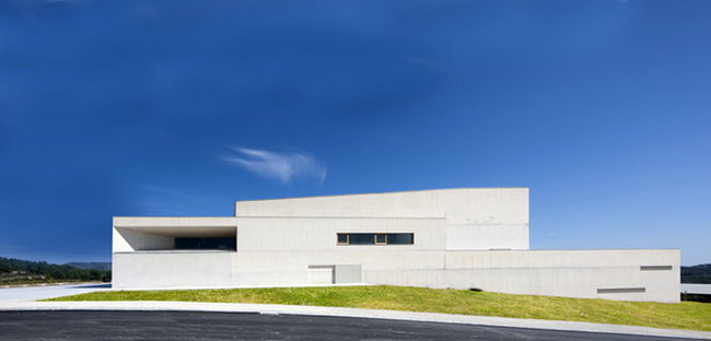 Francisco Mangado, Municipal Auditorium of Teulada, Spain 
