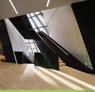 Zaha Hadid, Eli & Edythe Broad Art Museum
