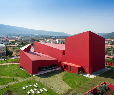 FAT, Future Architecture Thinking, Casa das artes, Portugal

