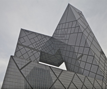Rem Koolhaas’ CCTV Headquarters voted best tall building of 2013 