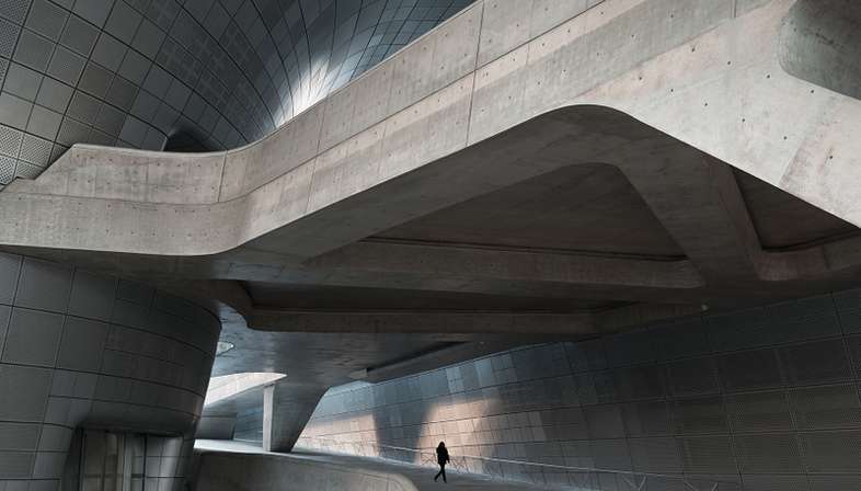Zaha Hadid Architects Dongdaemun Design Plaza, Seoul, Korea
