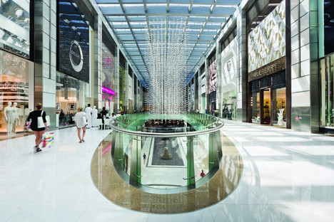 Dubai Mall: Expansion in 2015.
