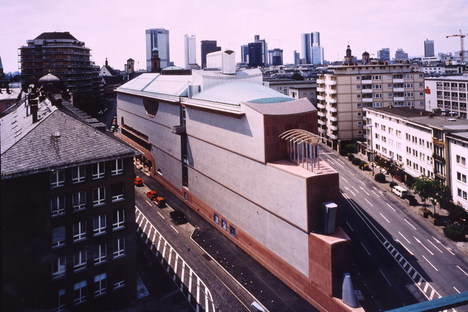 Hans Hollein MUSEUM MODERNER KUNST Frankfurt Germay
