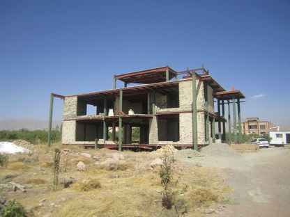 Kouhsar Villa by Nextoffice: redevelopment of a house in Kordan, Iran
