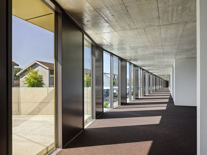 2b Architectes and the Jolimont Nord offices in Mont-sur-Rolle
