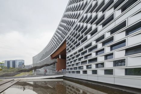 Urbanus and SUST university library in Shenzhen

