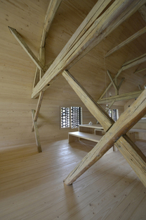 OFIS architects: Alpine barn tourist apartment in Bohinj, Slovenia 