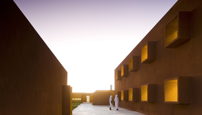 Technology School of Guelmin by Saad El Kabbaj Architecte 